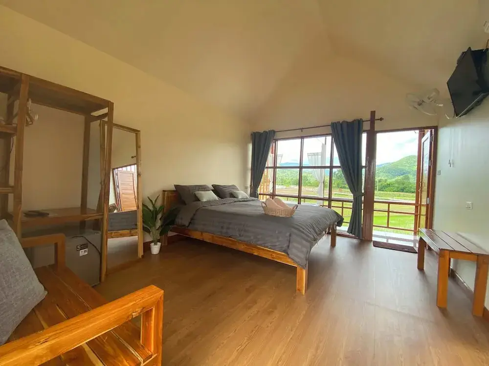 Пуа: Hinpha homestay