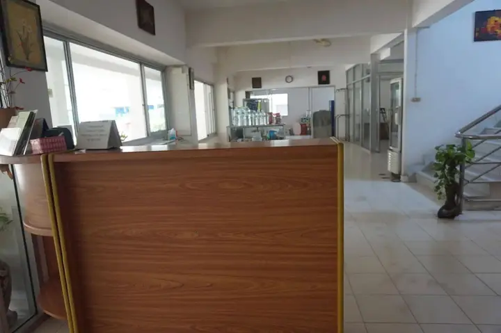 Кхлонг-Янг: M In Korat