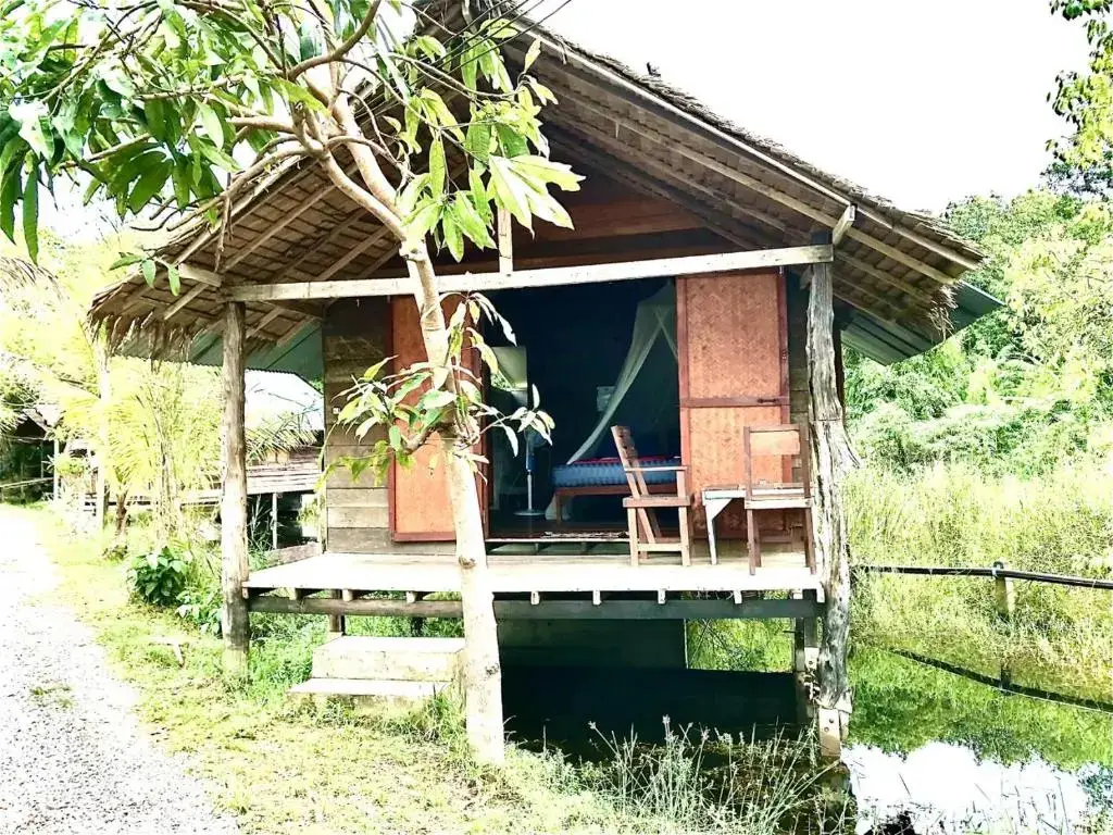 Ко Паям: Frog Garden Hut