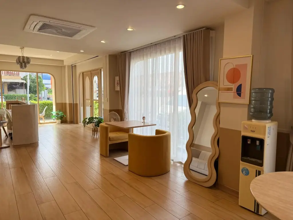 Пхетчхабури: Keeree Boutique Hotel