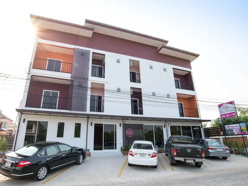 Hug Home Stay Hotel — фото 1