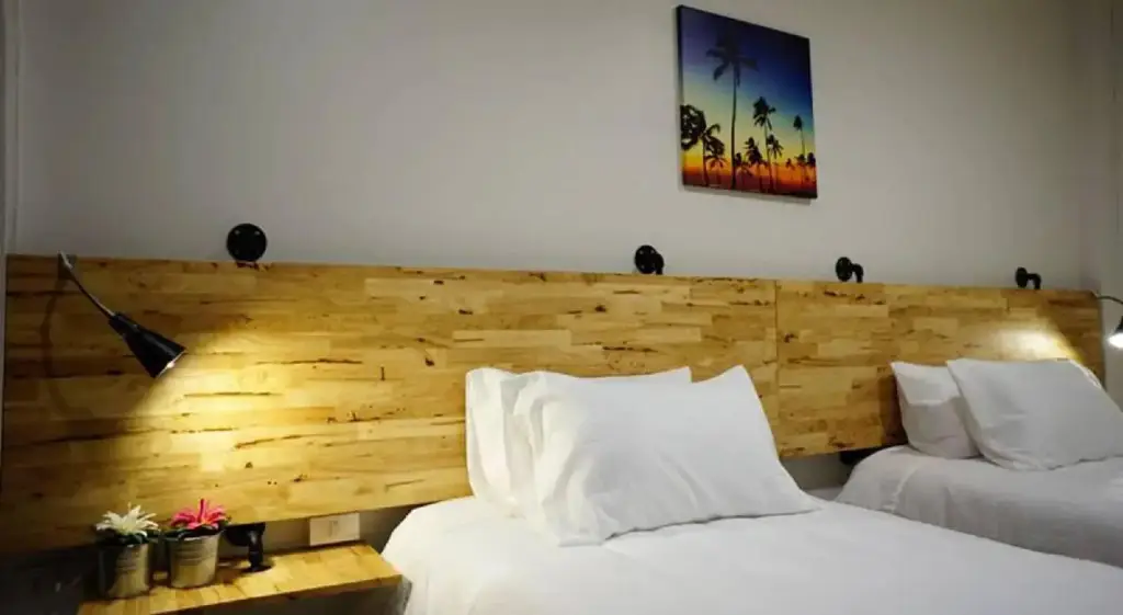 Кхлонг-Янг: The Color Place Apartment