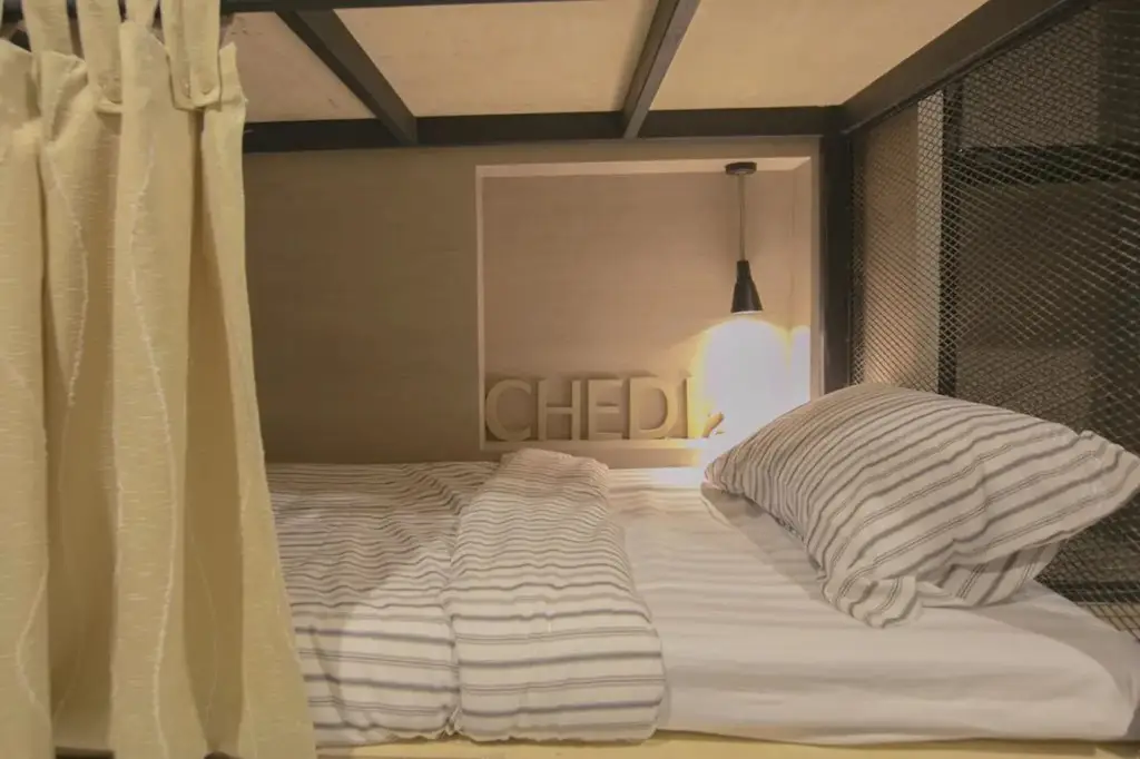 Пхетчхабури: Chedi View Hostel & Rooftop Bar