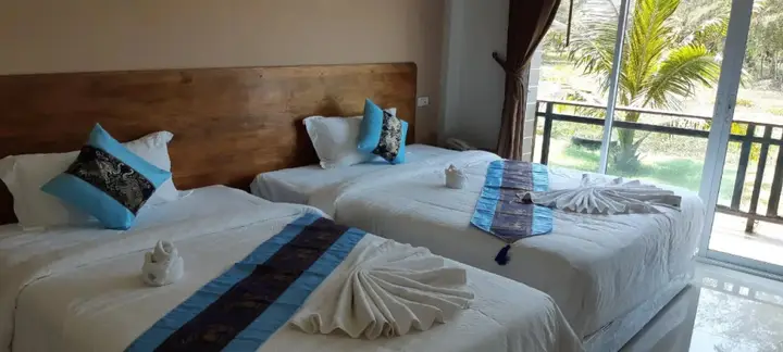 Сатхингпхра: Hadthong Resort