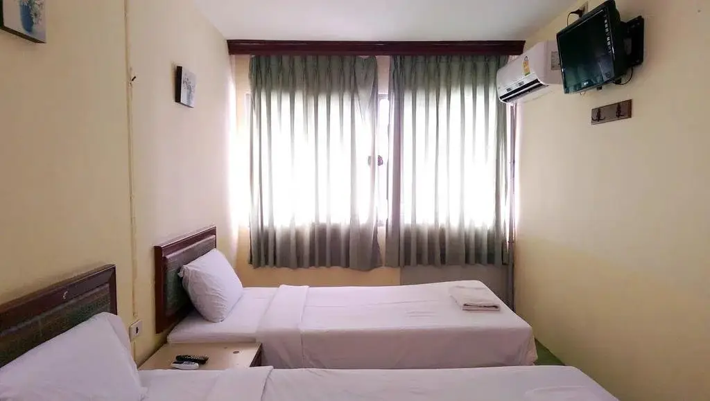 Транг: Wattana Trang Hotel