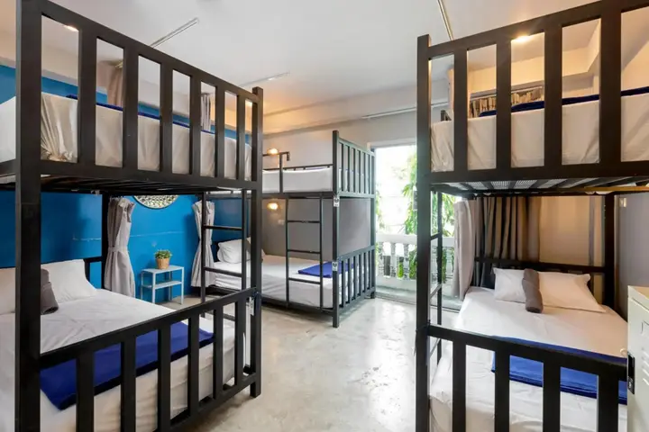 Кату: Hip Hostel