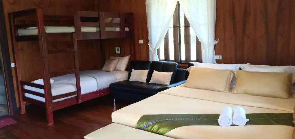 Прачуапкхирикхан: Rai Lung Tui Homestay