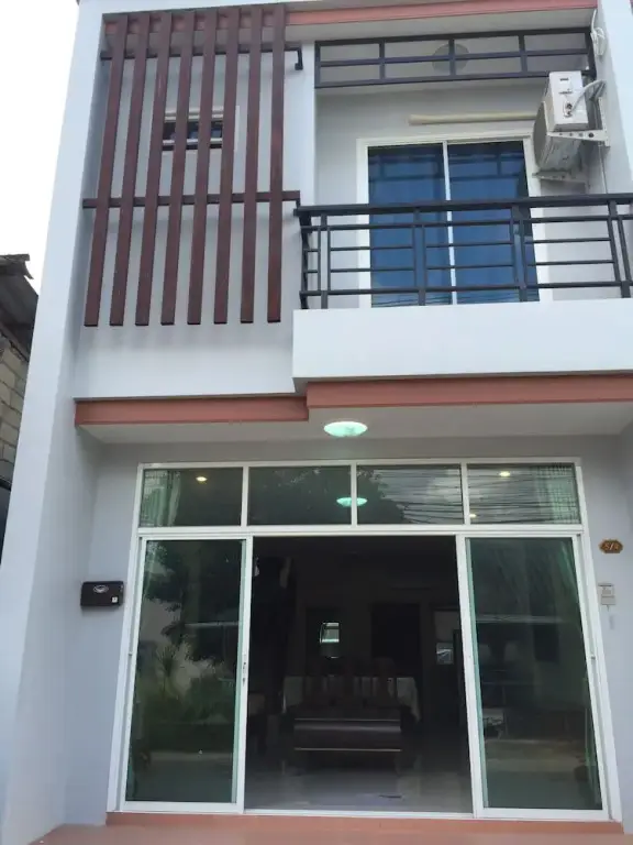 Krabi Town Sleeps 8 With Kitchen — фото 1
