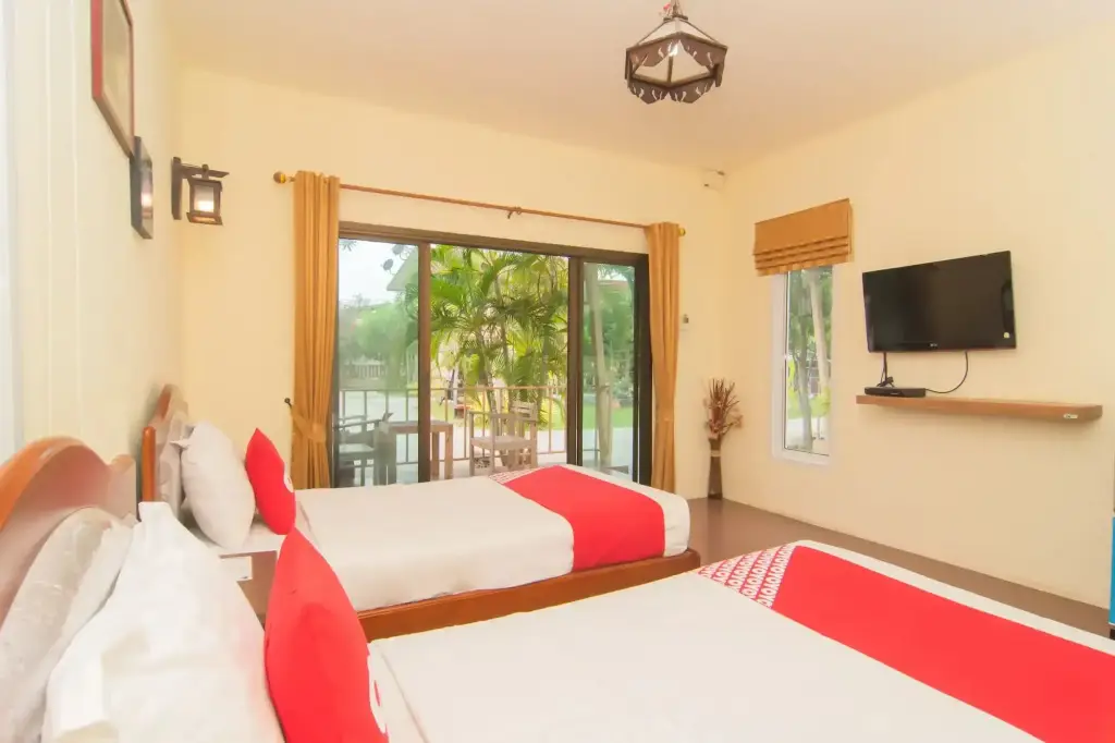 Чаам: OYO Nawang Resort