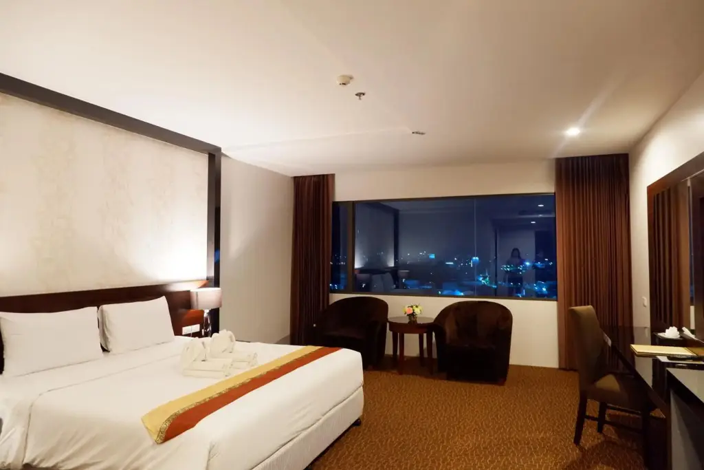 Хатъяй: Siam Oriental Hotel