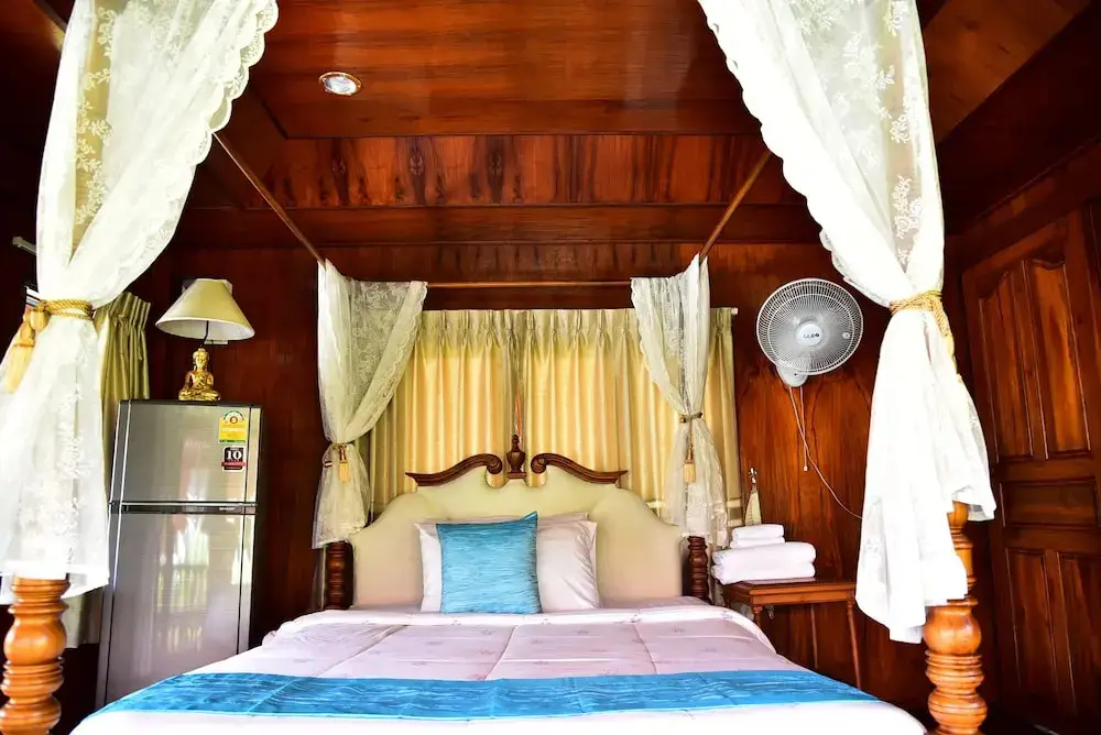Пранбури : Thai House Hua Hin