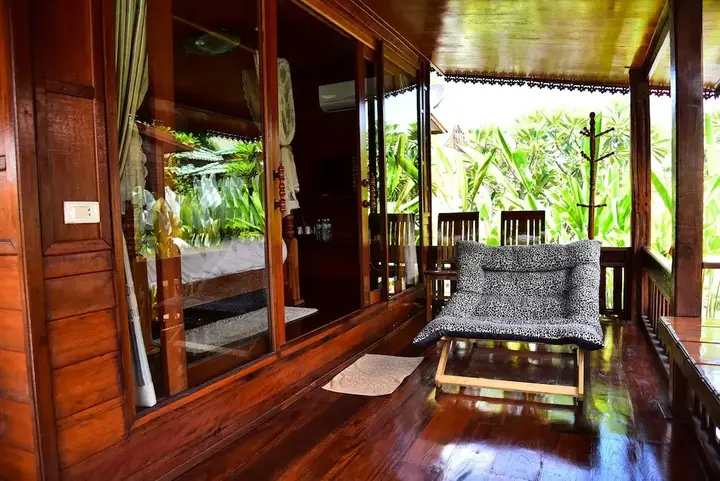 Пранбури : Thai House Hua Hin