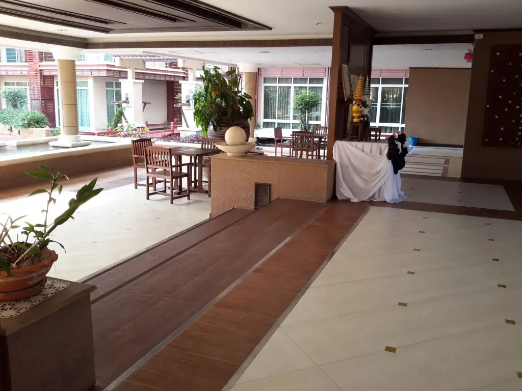 Хуахин: Beachfront Family Penthouse Hua Hin