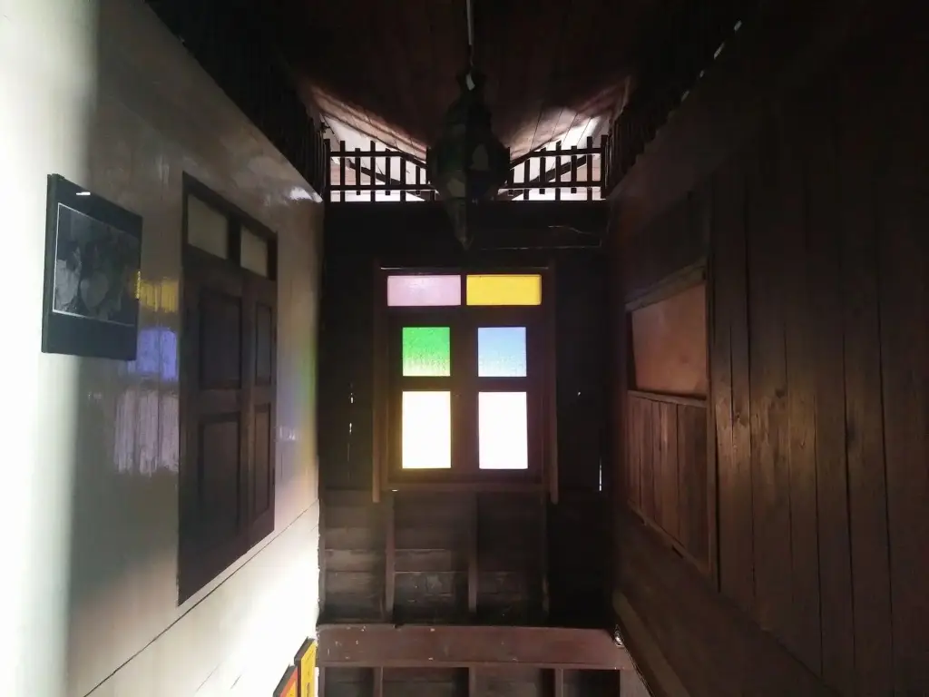 Паи: The Pai Pub