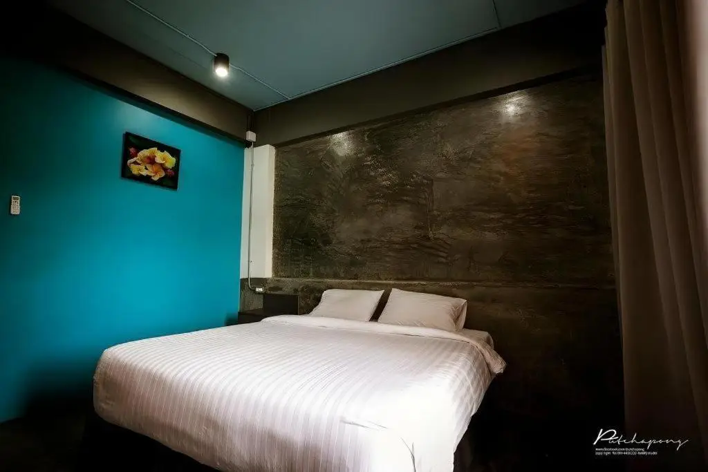 Сисакет: Pornsiri Hotel Sisaket