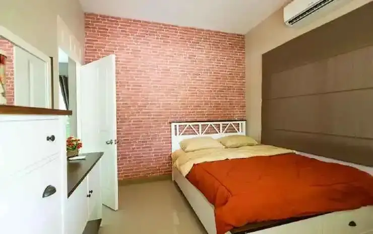 Районг: Teeta Home For Rent