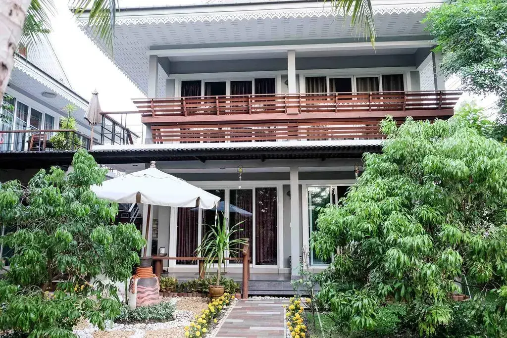 Ruen Yim Homestay Amphawa — фото 1