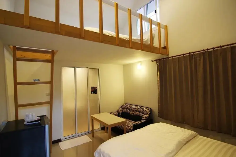 Накхоннайок: Rojanavee Resort
