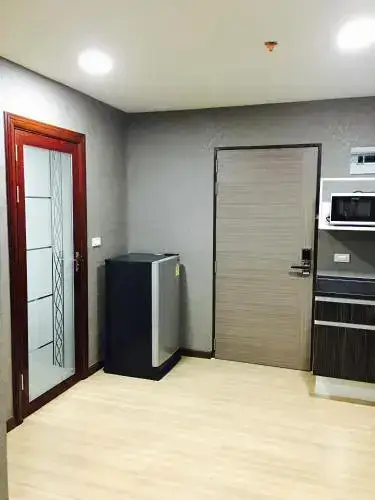 Районг: Me Condo by SN