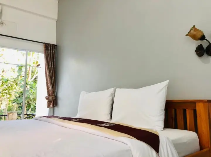 Столичный район Чантхабури: Baanlugchange Hotel