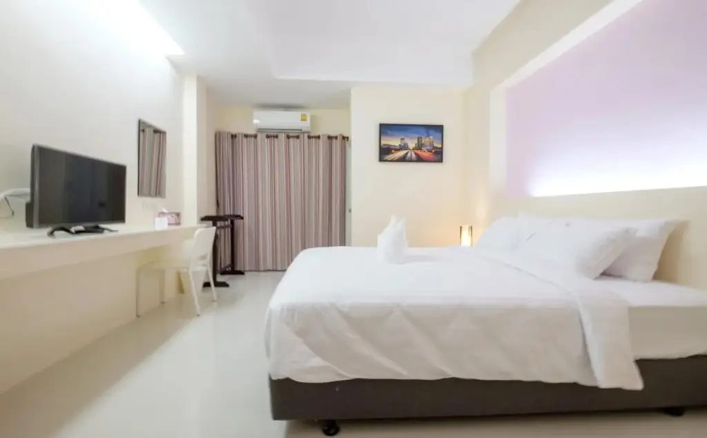 Самутсонгкхрам: Wisdom hotel