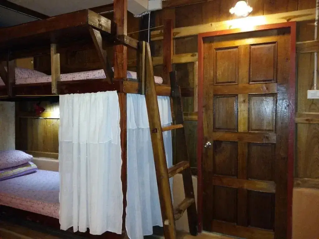Чом-Тонг: Inthanon Hostel - Adults Only