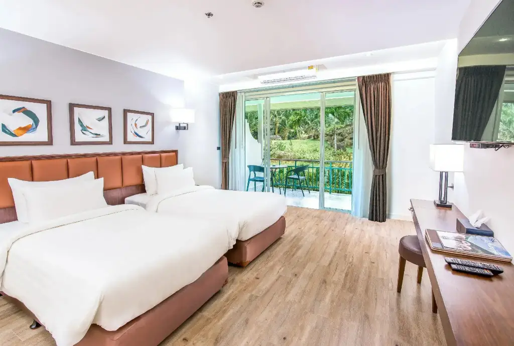 Тай-Муанг: Katathong Golf Resort & Spa