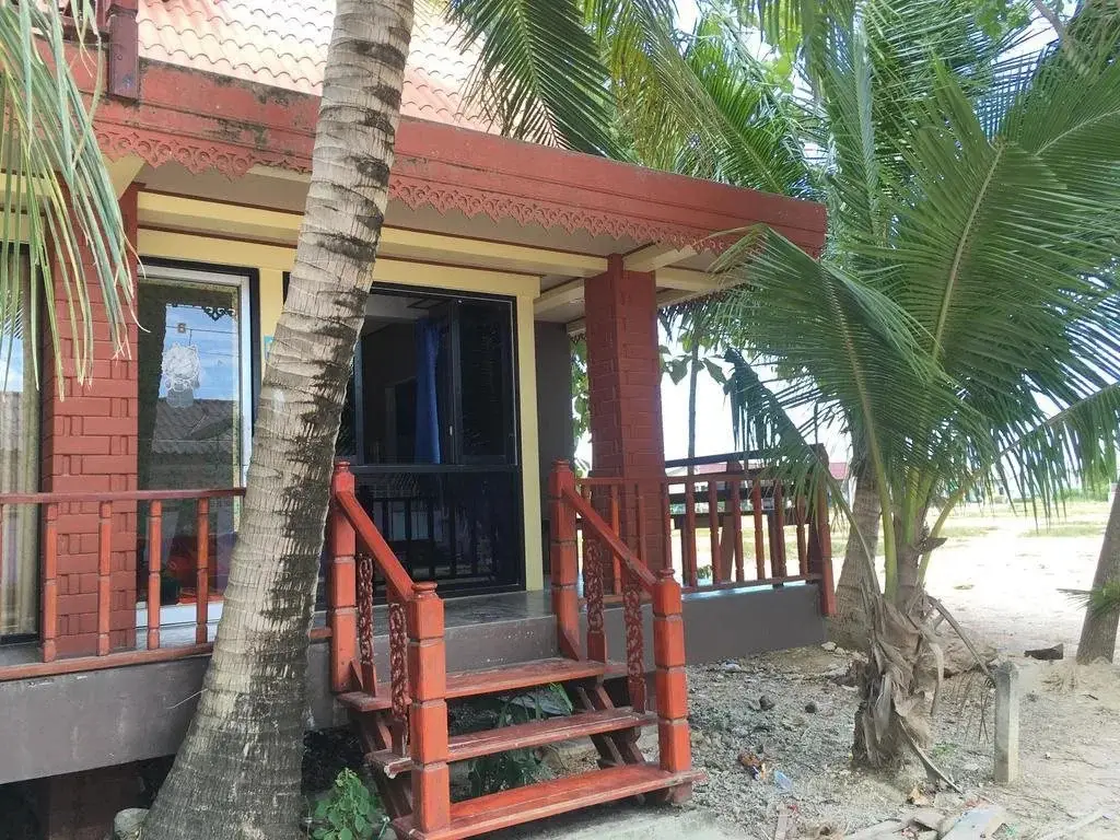 Донсак: Sea Sun Moon Hostel