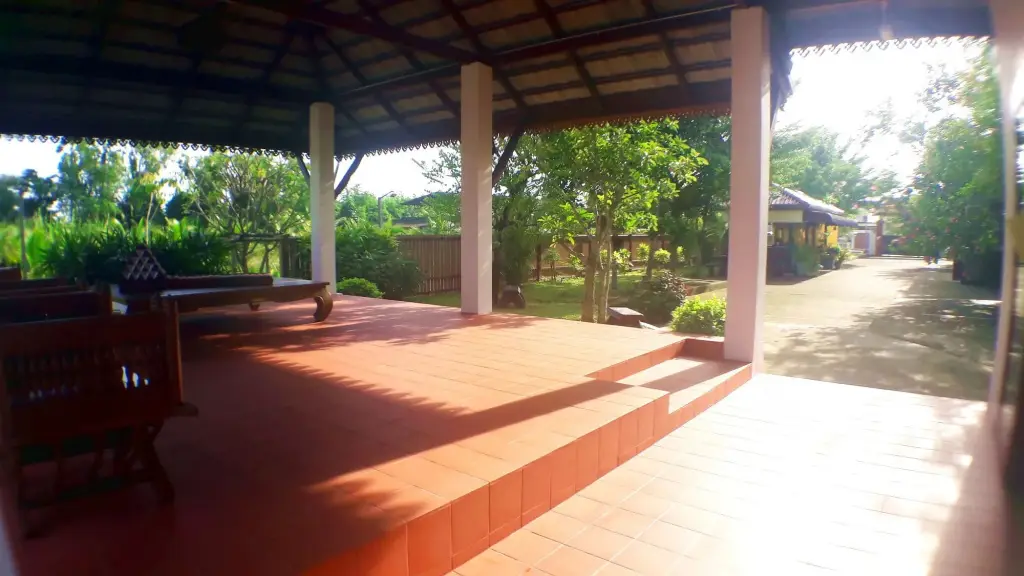 Накхонситхаммарат: Khum Nakhon Hotel
