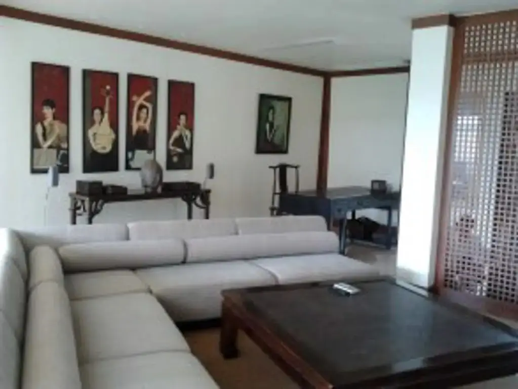 На Чом Тхиан: Baan Somprason Condo Pattaya