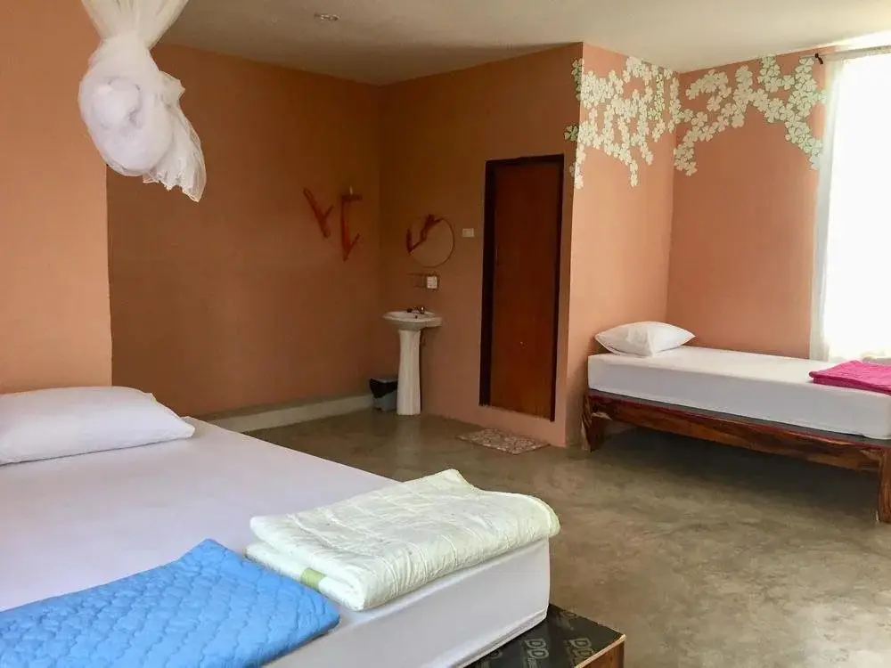 Дем Банг Нанг Буат: Happy Hamlets Resort