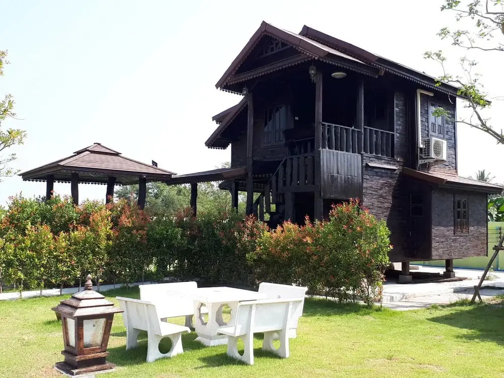 Чаам: Baanpakhernfah Rukkatawan Resort