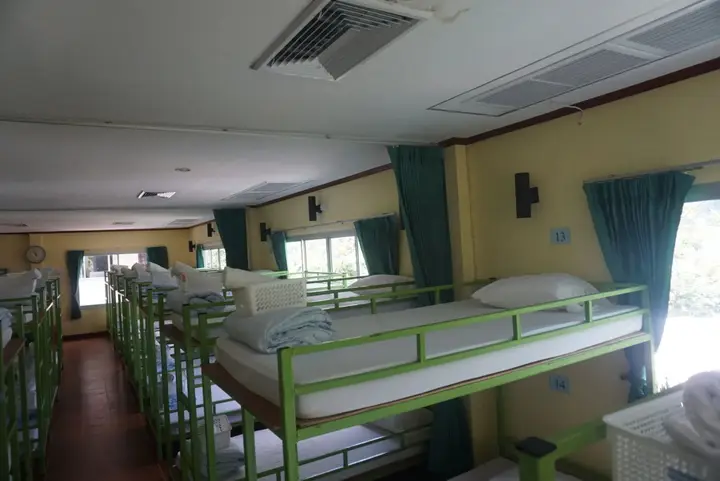 Пхи-Пхи-Дон: Chaokoh Dorm Room