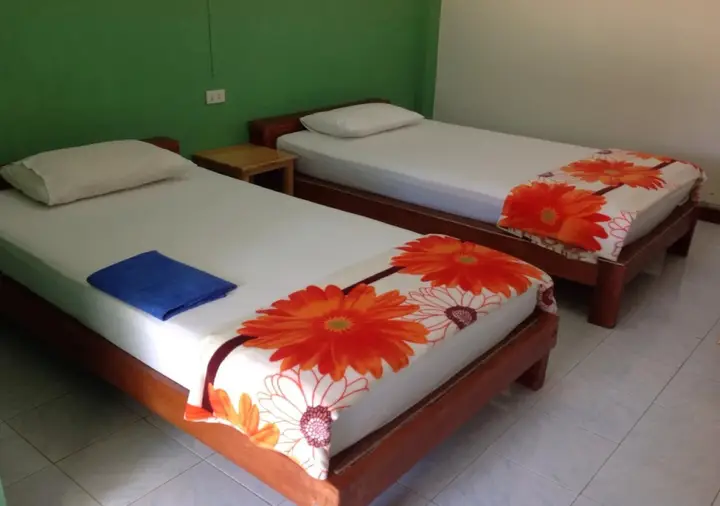 Сураттхани: Mai maung Guest House