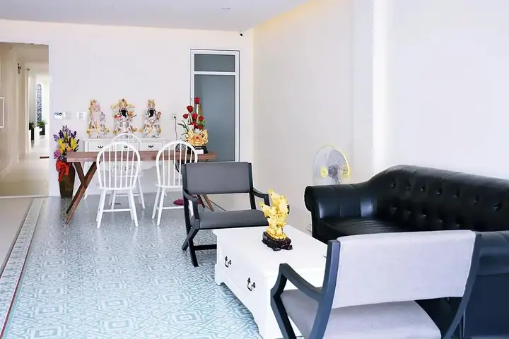 Муанг: Shunli Hostel