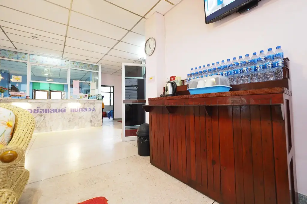 Самутсонгкхрам: Royal Land Mae Klong Hotel