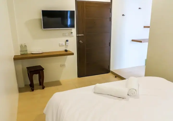 Нанг-Ронг: Nangrong Hotel