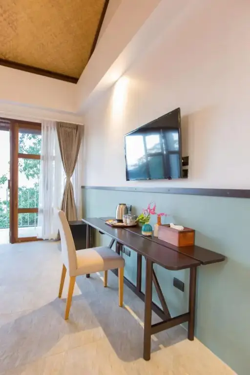 Трат: Mira Montra Resort Koh Mak