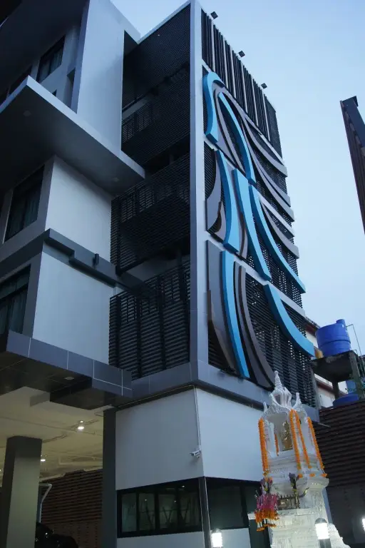 Thanburi Hotel — фото 1