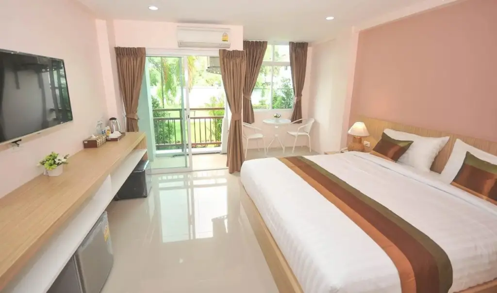 Кхлонг-Янг: Sukkhamas Pirom Hotel