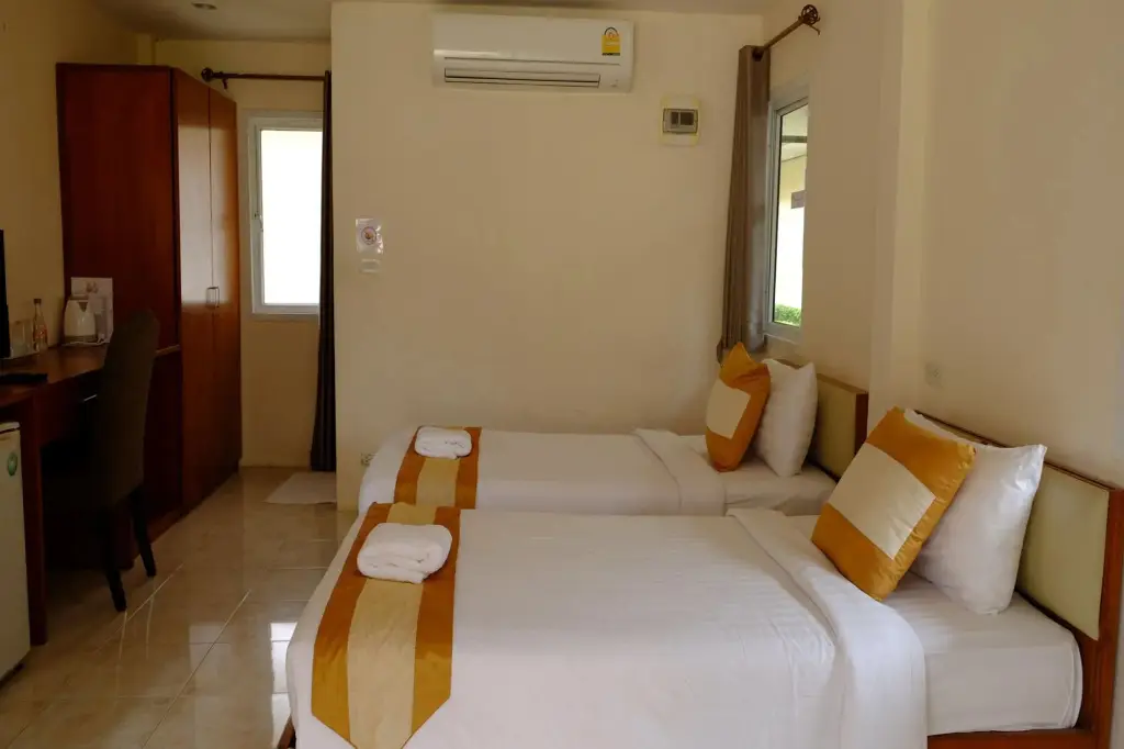 Районг: Fah Talay Resort