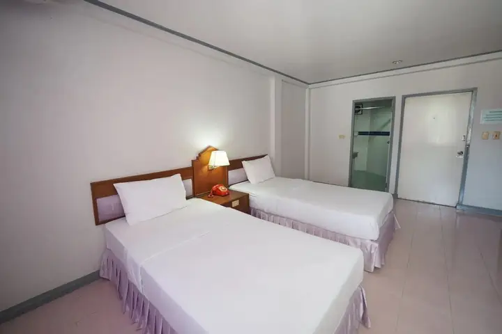 Супханбури: Pachara Hotel and Restaurant