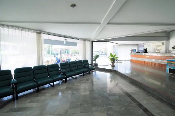 Супханбури: Pachara Hotel and Restaurant