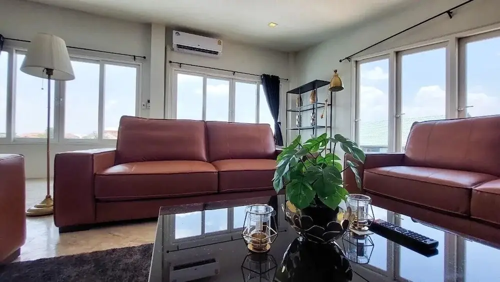 Нонг Кхон Кванг: Maximize Brand New House
