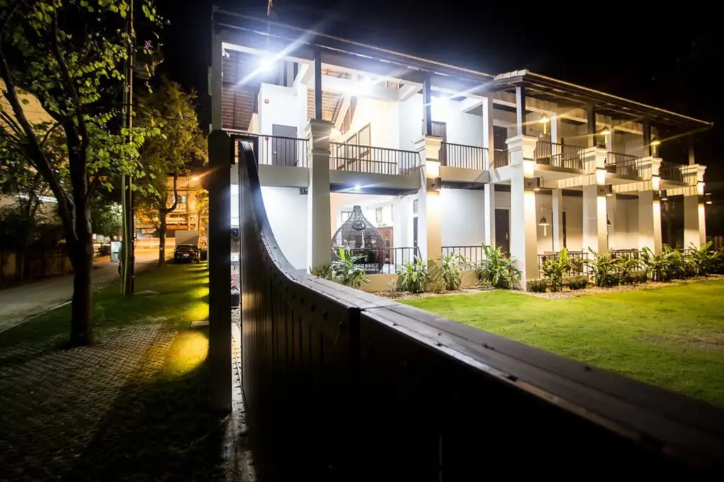 Jamadevi Hotel — фото 1