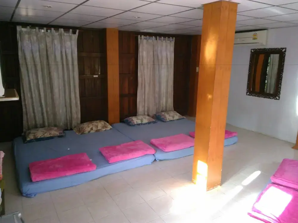 Ампхава: RueanPhen Homestay