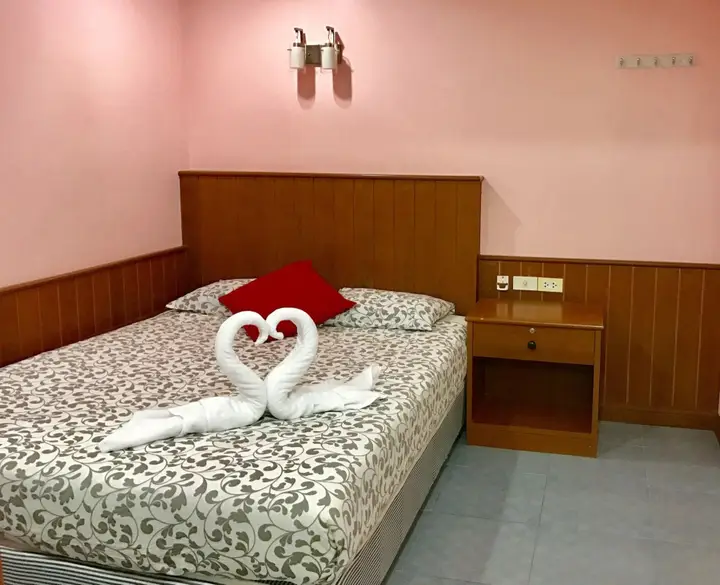 Чаам: The Beach Cha Am Suite