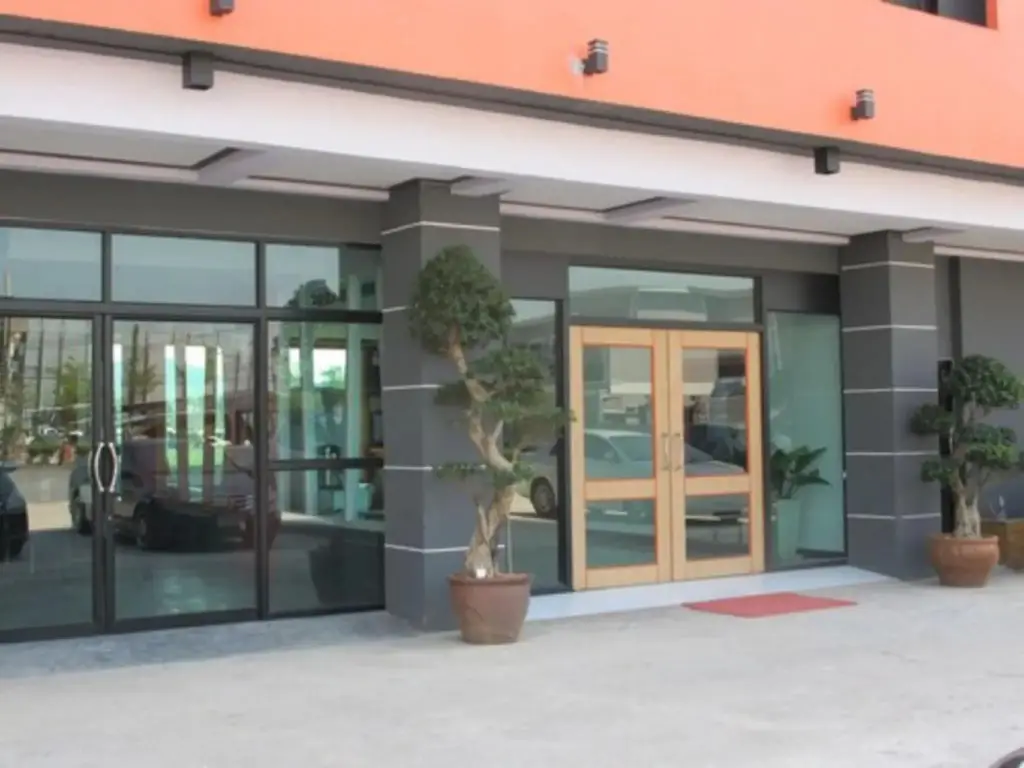 Сураттхани: C Tower Suratthani