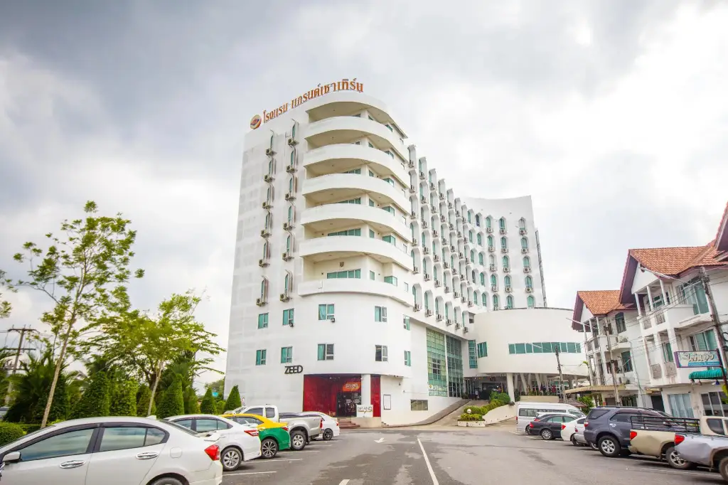 Лансака: Grand Southern Hotel