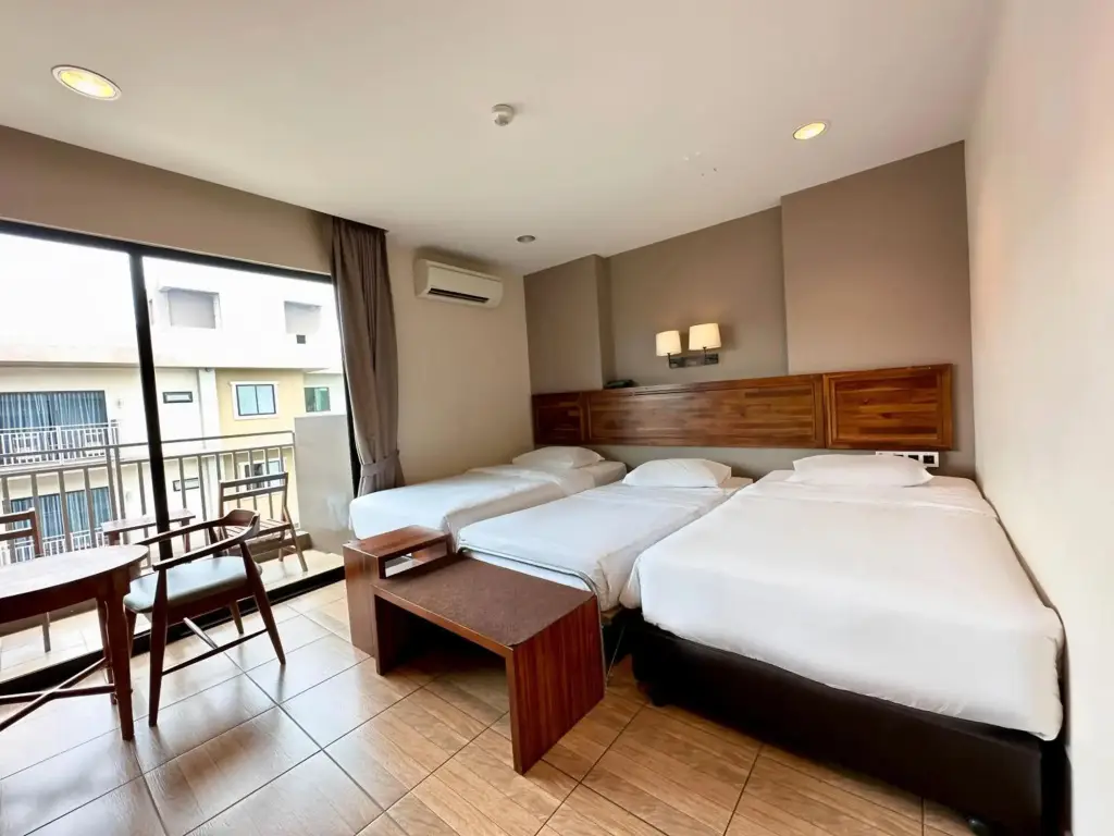 На Чом Тхиан: The Mangrove Hotel